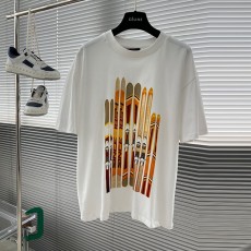 루이비통 LV 남성 라운드 반팔 LV7974