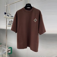 루이비통 LV 남성 라운드 반팔 LV8049