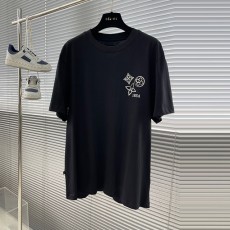 루이비통 LV 남성 라운드 반팔 LV8089