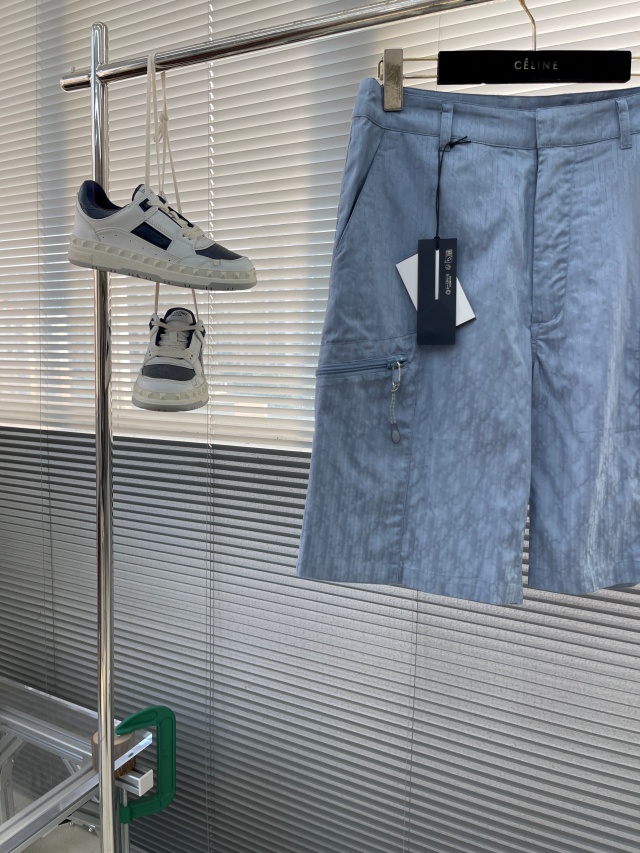 EMGX7100.jpg