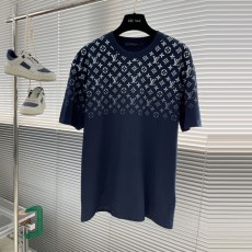 루이비통 LV 남성 라운드 반팔 LV8235