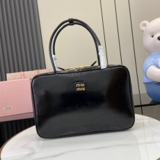 미우미우 MIUMIU 가죽 보 토트백 5BB117 MU076