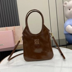 미우미우 MIUMIU 아이비 가죽 핸드백 5BA281 MU090