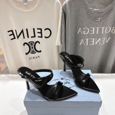 프라다 PRADA 힐 뮬 PR294