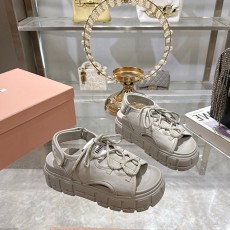 미우미우 MIUMIU 청키 네오프렌 샌들 MU014826