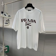 프라다 PRADA 남성 라운드 반팔 PD12985