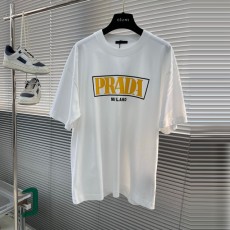 프라다 PRADA 남성 라운드 반팔 PD12986