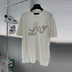루이비통 LV 남성 라운드 반팔 LV8426