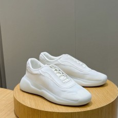 프라다 PRADA 남성 스니커즈 PR304