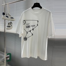 메종 마르지엘라 Maison Margiela 남성 라운드 반팔 MG314
