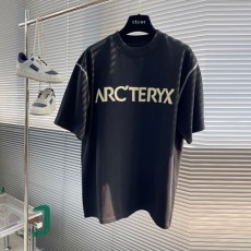 아크테릭스 ARCTERYX 남성 라운드 반팔 AT202