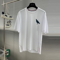 톰브라운 THOMBROWNE 남성 라운드 반팔 T5424