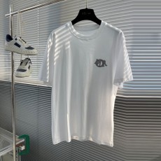 디올 DIOR 남성 라운드 반팔 DR196