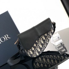 디올 DIOR 남성 새들백 DR1043