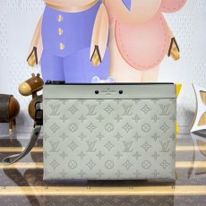 루이비통 LV 포쉐트 투고 클러치백 M14914