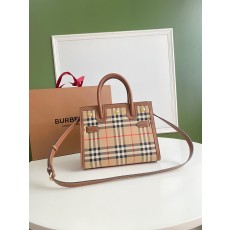 버버리 BURBERRY 스몰 타이틀백 BB0727