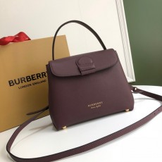 버버리 BURBERRY 스몰 타이틀백 BB0736