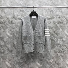 톰브라운 THOMBROWNE  남여공용 가디건 T1679