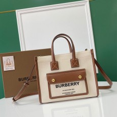 버버리 BURBERRY 스몰 투톤 캔버스 레더 프레야 토트백  BB0798